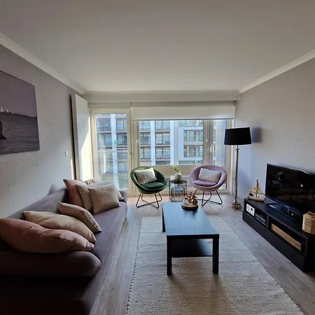 Apartment Premium Holidays - Vriedom At The Sea *